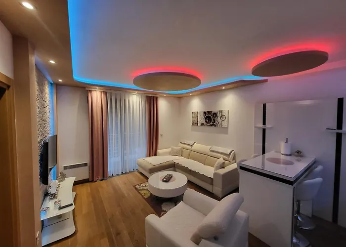 Apartment Crystal