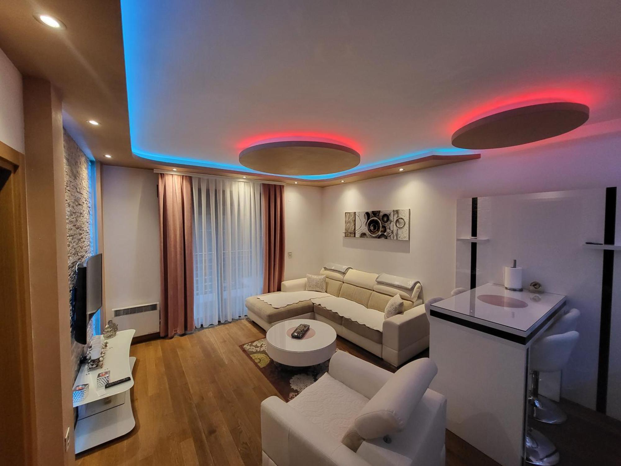 Apartment Crystal