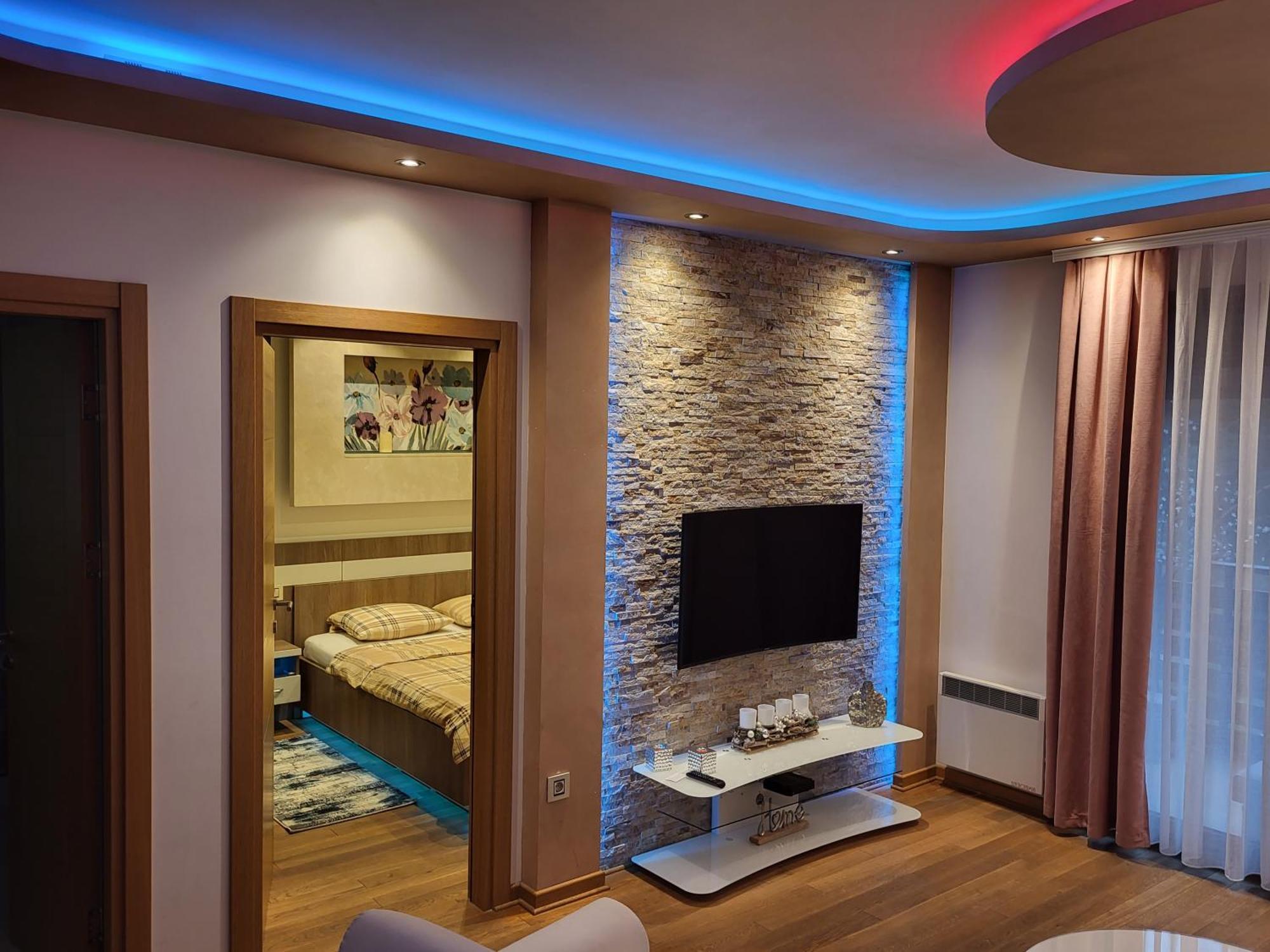 Crystal Apartment