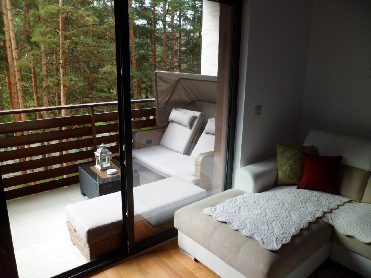 Crystal Apartment *