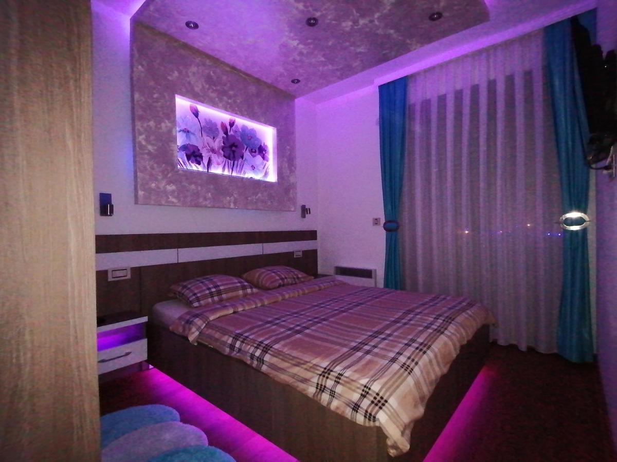 Apartment Crystal *